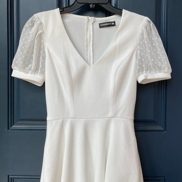 Midnight Doll White Puff-Sleeve V-Neck Mini Dress - Picture 5 of 6